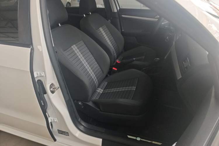 Used Volkswagen Lavida 2019 Lavida Start 1.5L Automatic Trendy Version China VI Standard Right Front Seat
