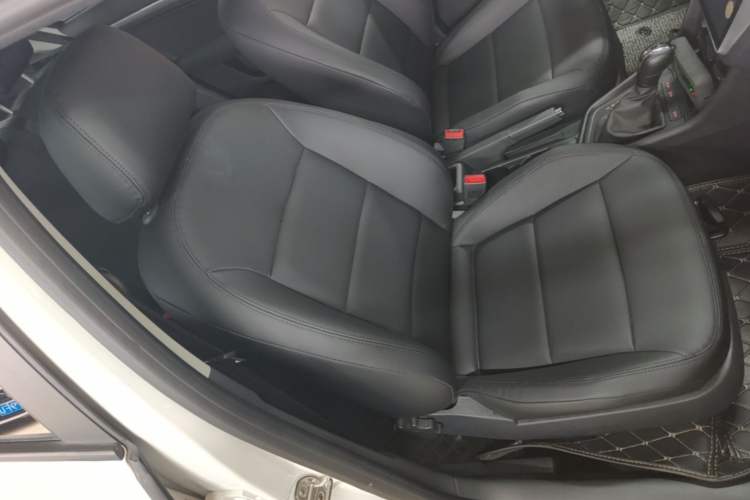 Used Volkswagen Lavida 2019 Lavida Start 1.5L Automatic Trendy Version China VI Standard Right Front Seat