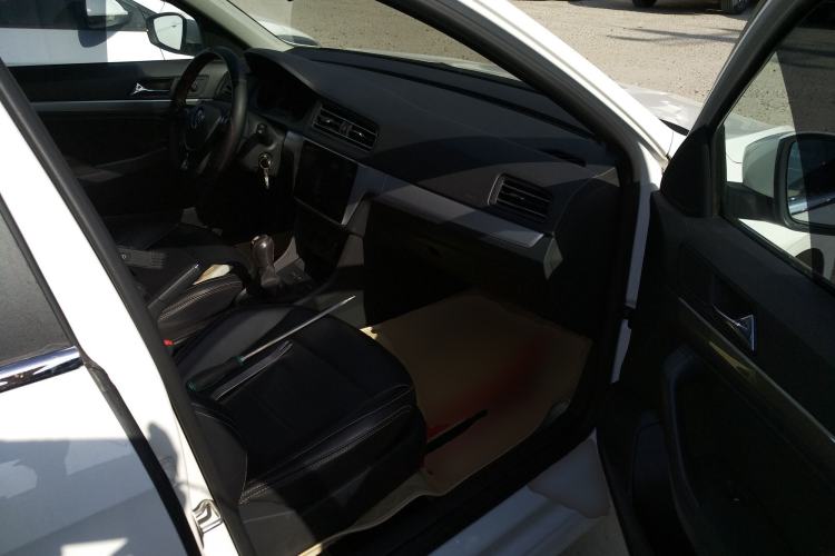 Used Volkswagen Lavida 2019 Lavida Start 1.5L Manual Fashion Edition China VI Standard Right Front Seat