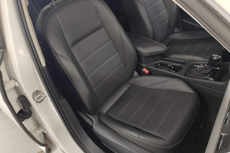 Used Volkswagen Lavida 2019 1.5L Automatic Comfort Edition China VI Standard Right Front Seat