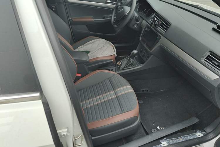 Used Volkswagen Lavida 2019 Lavida Start 1.5L Automatic Comfort Edition China VI Standard Right Front Seat