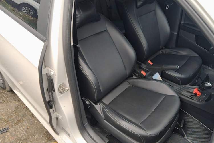 Used Volkswagen Lavida 2019 Lavida Start 1.5L Automatic Trendy Version China VI Standard Right Front Seat