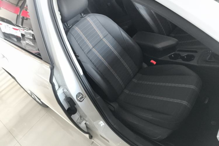 Used Volkswagen Lavida 2019 280TSI DSG Comfort Edition China VI standard Right Front Seat