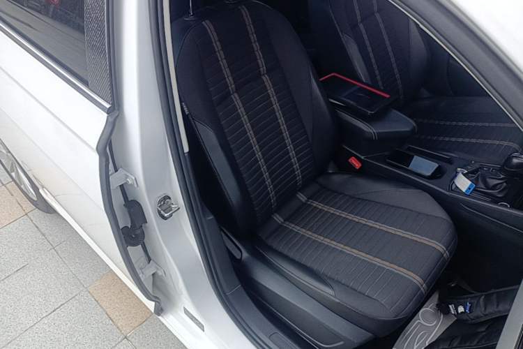 Used Volkswagen Lavida 2019 280TSI DSG Comfort Edition China VI standard Right Front Seat