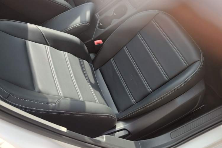 Used Volkswagen Lavida 2019 1.5L Automatic Fashion Edition China VI Right Front Seat