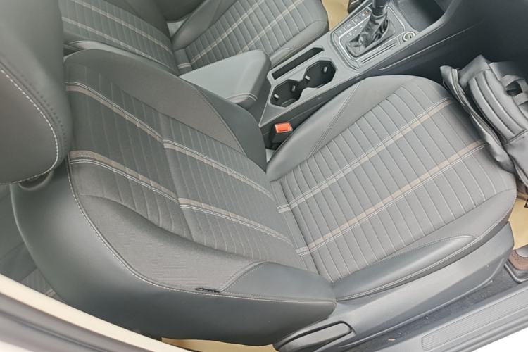 Used Volkswagen Lavida 2019 280TSI DSG Comfort Edition China VI standard Right Front Seat