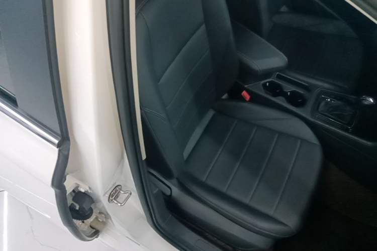 Used Volkswagen Lavida 2019 1.5L Automatic Comfort Edition China VI Standard Right Front Seat