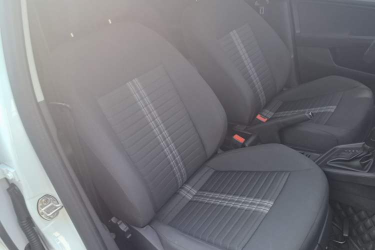 Used Volkswagen Lavida 2019 Lavida Start 1.5L Automatic Trendy Version China VI Standard Right Front Seat