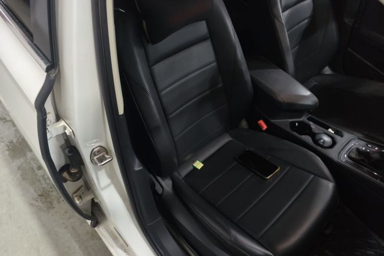 Used Volkswagen Lavida 2019 1.5L Automatic Comfort Edition China VI Standard Right Front Seat