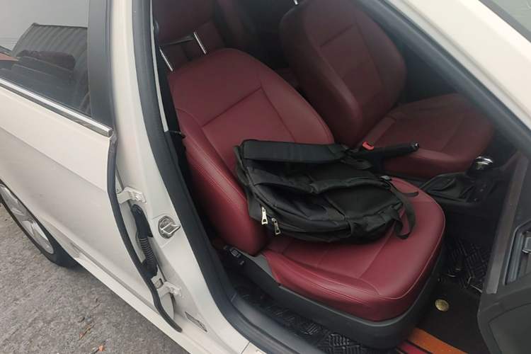 Used Volkswagen Lavida 2019 Lavida Start 1.5L Automatic Trendy Version China VI Standard Right Front Seat