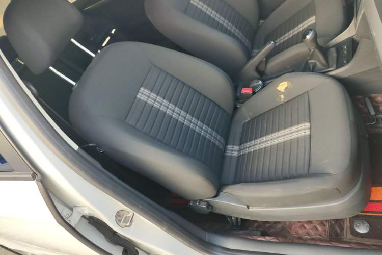 Used Volkswagen Lavida 2019 Lavida Start 1.5L Manual Fashion Edition China VI Standard Right Front Seat