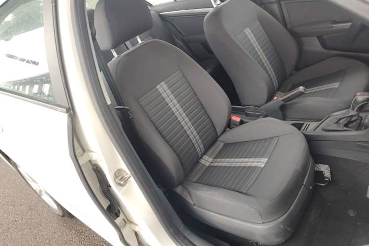 Used Volkswagen Lavida 2019 Lavida Start 1.5L Automatic Trendy Version China VI Standard Right Front Seat