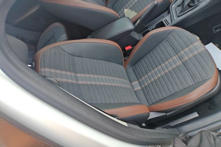 Used Volkswagen Lavida 2019 Lavida Start 1.5L Automatic Comfort Edition China VI Standard Right Front Seat