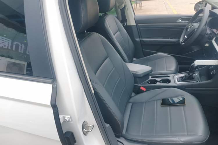Used Volkswagen Lavida 2019 1.5L Automatic Comfort Edition China VI Standard Right Front Seat