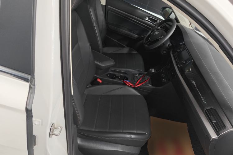 Used Volkswagen Lavida 2019 1.5L Automatic Comfort Edition China VI Standard Right Front Seat