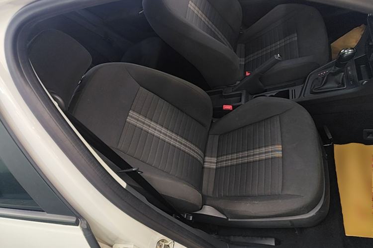 Used Volkswagen Lavida 2019 Lavida Start 1.5L Automatic Trendy Version China VI Standard Right Front Seat