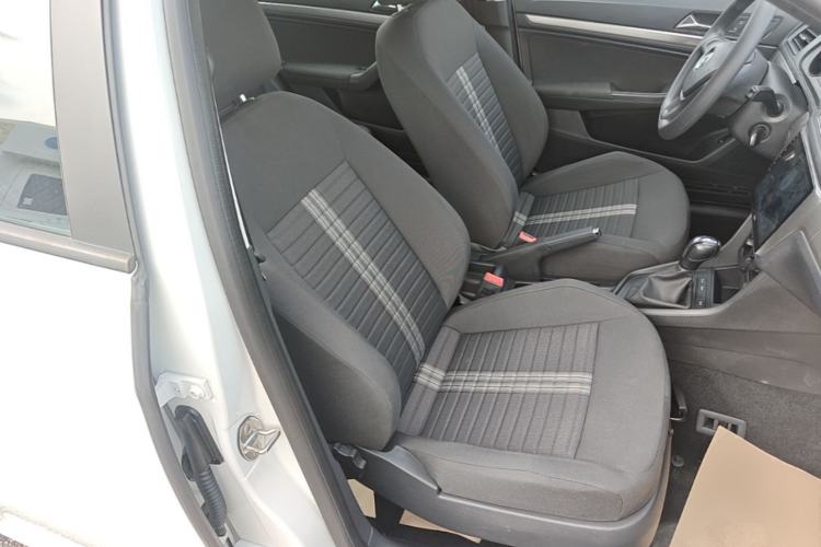 Used Volkswagen Lavida 2019 Lavida Start 1.5L Automatic Trendy Version China VI Standard Right Front Seat