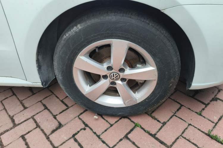 Used Volkswagen Lavida 2019 Lavida Start 1.5L Automatic Trendy Version China VI Standard Right Front Wheel Hub