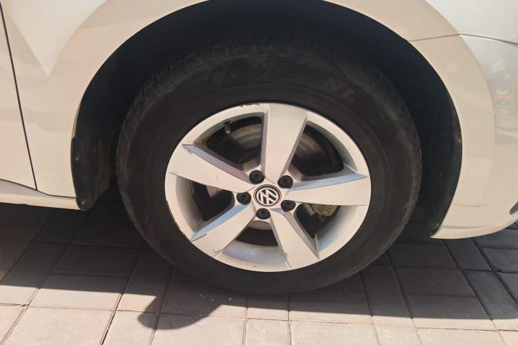 Used Volkswagen Lavida 2019 Lavida Start 1.5L Automatic Trendy Version China VI Standard Right Front Wheel Hub