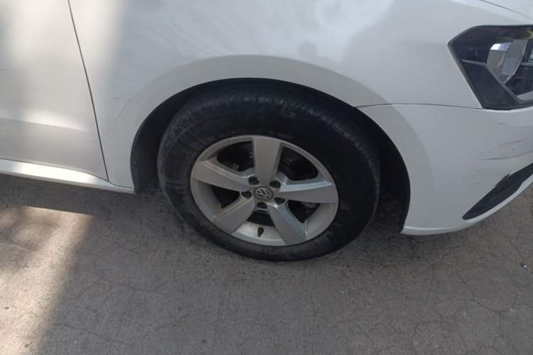 Used Volkswagen Lavida 2019 Lavida Start 1.5L Manual Fashion Edition China VI Standard Right Front Wheel Hub