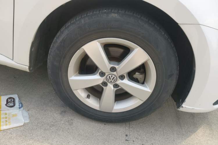 Used Volkswagen Lavida 2019 Lavida Start 1.5L Automatic Trendy Version China VI Standard Right Front Wheel Hub