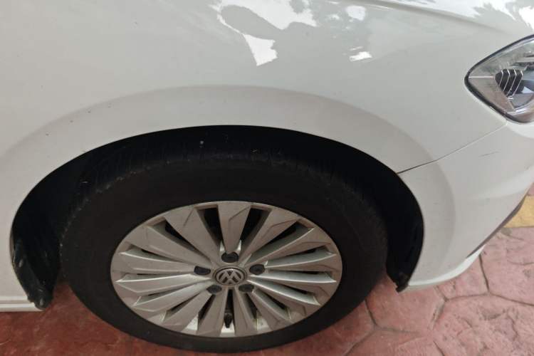 Used Volkswagen Lavida 2019 1.5L Automatic Comfort Edition China VI Standard Right Front Wheel Hub