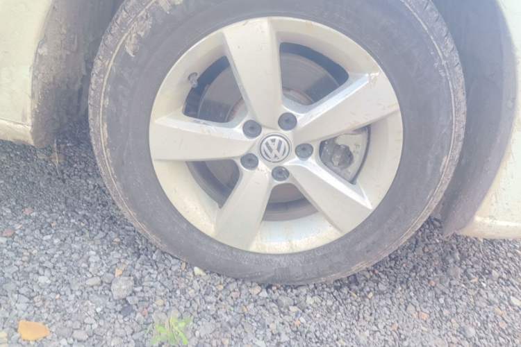 Used Volkswagen Lavida 2019 Lavida Start 1.5L Automatic Trendy Version China VI Standard Right Front Wheel Hub