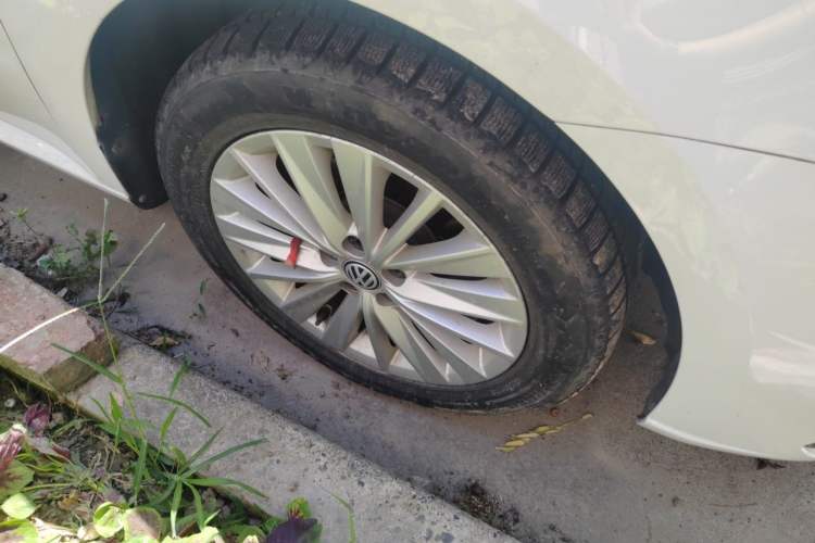 Used Volkswagen Lavida 2019 Lavida Start 1.5L Automatic Comfort Edition China VI Standard Right Front Wheel Hub