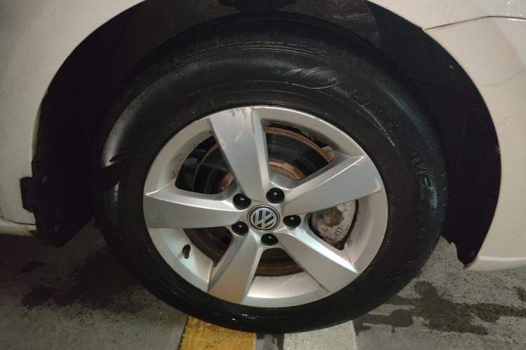 Used Volkswagen Lavida 2019 Lavida Start 1.5L Automatic Trendy Version China VI Standard Right Front Wheel Hub