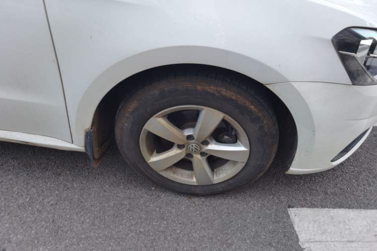 Used Volkswagen Lavida 2019 Lavida Start 1.5L Automatic Trendy Version China VI Standard Right Front Wheel Hub