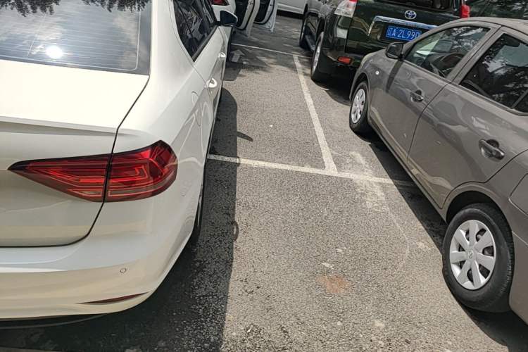Used Volkswagen Lavida 2019 Lavida Start 1.5L Automatic Trendy Version China VI Standard Right Rear Taillight