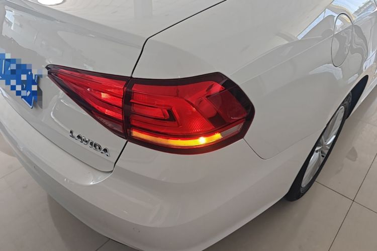 Used Volkswagen Lavida 2019 Lavida Start 1.5L Automatic Comfort Edition China VI Standard Right Rear Taillight
