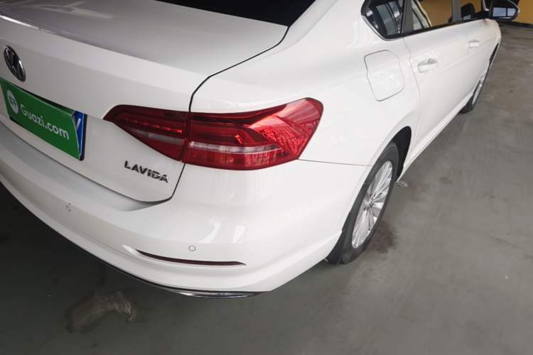 Used Volkswagen Lavida 2019 1.5L Automatic Comfort Edition China VI Standard Right Rear Taillight