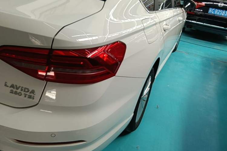 Used Volkswagen Lavida 2019 280TSI DSG Comfort Edition China VI standard Right Rear Taillight