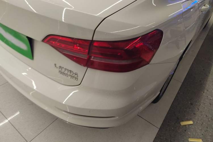 Used Volkswagen Lavida 2019 280TSI DSG Comfort Edition China VI standard Right Rear Taillight