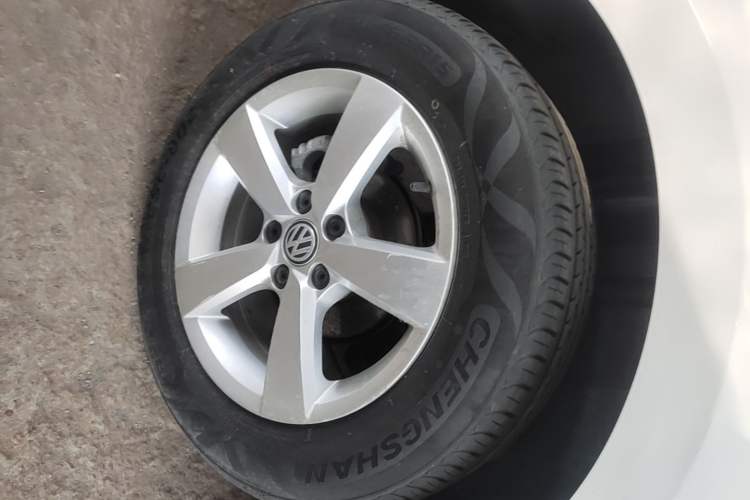 Used Volkswagen Lavida 2019 Lavida Start 1.5L Automatic Trendy Version China VI Standard Right Rear Wheel Hub