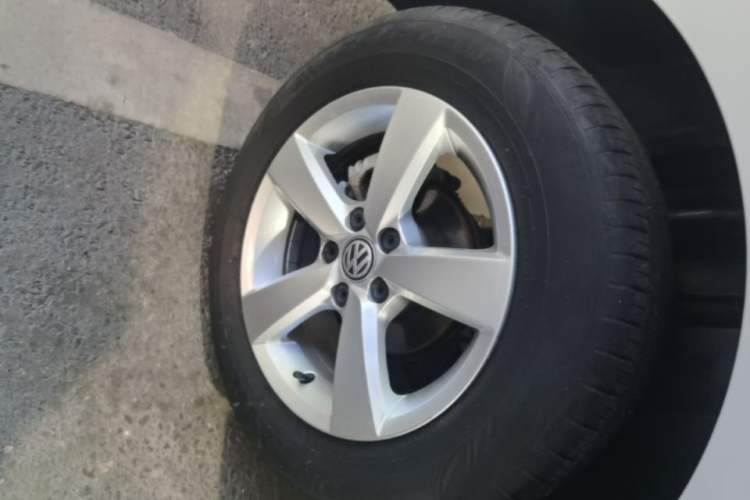 Used Volkswagen Lavida 2019 Lavida Start 1.5L Automatic Trendy Version China VI Standard Right Rear Wheel Hub