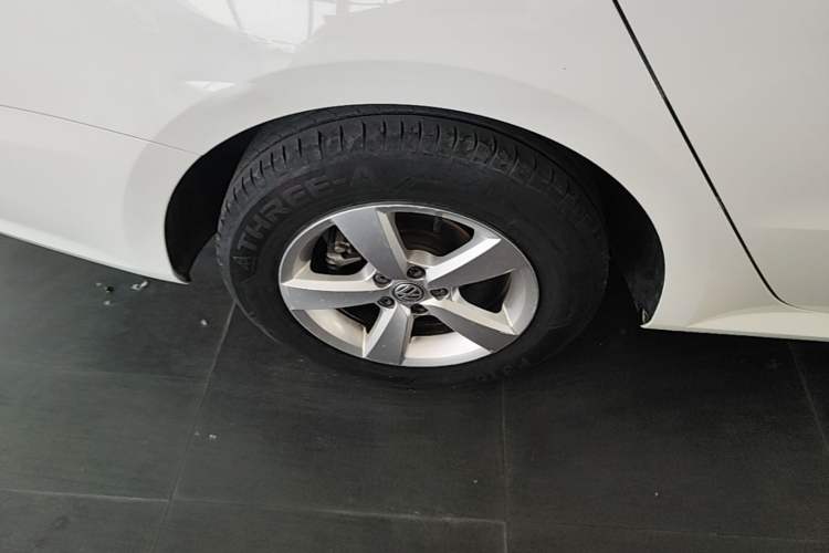 Used Volkswagen Lavida 2019 Lavida Start 1.5L Automatic Trendy Version China VI Standard Right Rear Wheel Hub