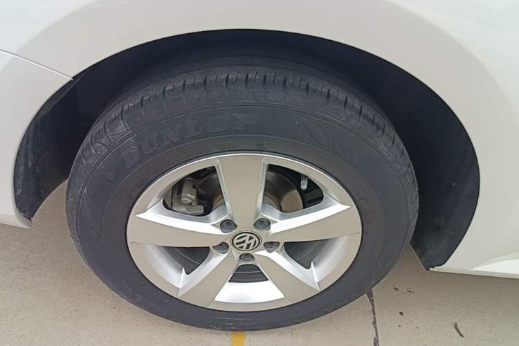 Used Volkswagen Lavida 2019 Lavida Start 1.5L Automatic Trendy Version China VI Standard Right Rear Wheel Hub