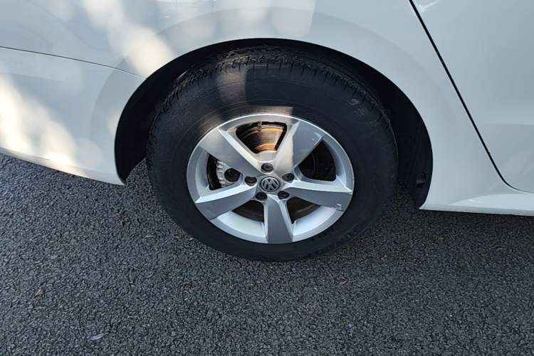 Used Volkswagen Lavida 2019 Lavida Start 1.5L Automatic Trendy Version China VI Standard Right Rear Wheel Hub