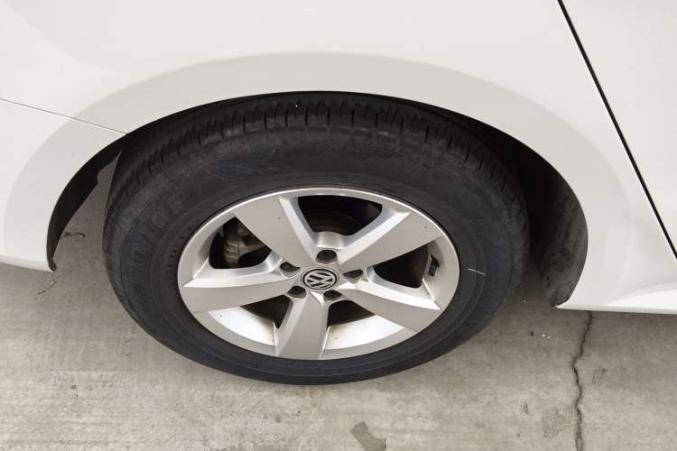Used Volkswagen Lavida 2019 Lavida Start 1.5L Automatic Trendy Version China VI Standard Right Rear Wheel Hub