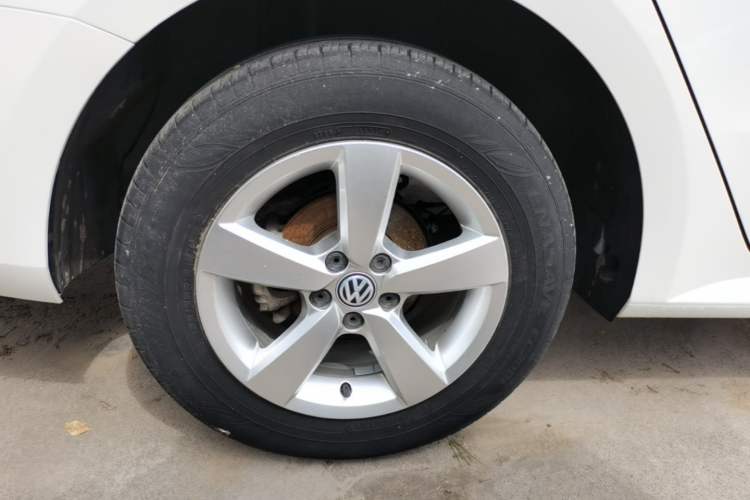 Used Volkswagen Lavida 2019 Lavida Start 1.5L Automatic Trendy Version China VI Standard Right Rear Wheel Hub