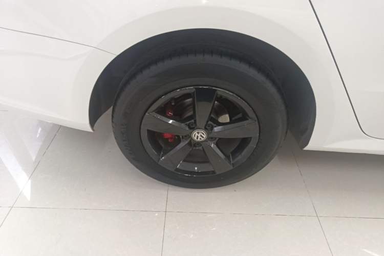 Used Volkswagen Lavida 2019 Lavida Start 1.5L Automatic Trendy Version China VI Standard Right Rear Wheel Hub