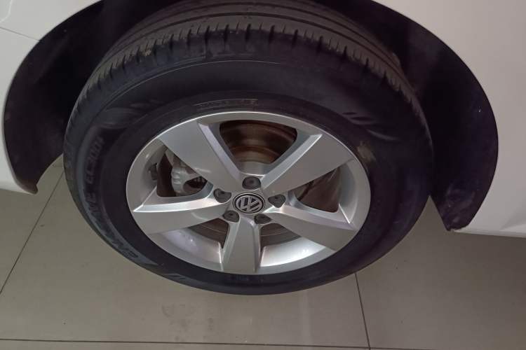 Used Volkswagen Lavida 2019 Lavida Start 1.5L Automatic Trendy Version China VI Standard Right Rear Wheel Hub