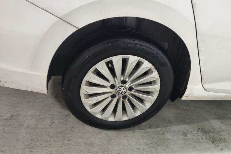 Used Volkswagen Lavida 2019 1.5L Automatic Comfort Edition China VI Standard Right Rear Wheel Hub
