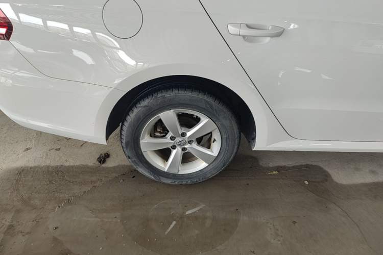 Used Volkswagen Lavida 2019 Lavida Start 1.5L Automatic Trendy Version China VI Standard Right Rear Wheel Hub