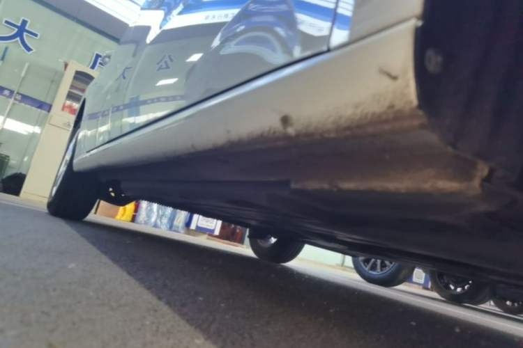 Used Volkswagen Lavida 2019 Lavida Start 1.5L Automatic Trendy Version China VI Standard Right Side Sill