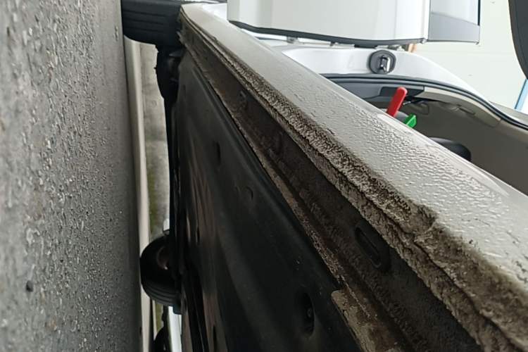 Used Volkswagen Lavida 2019 1.5L Automatic Fashion Edition China VI Right Side Sill
