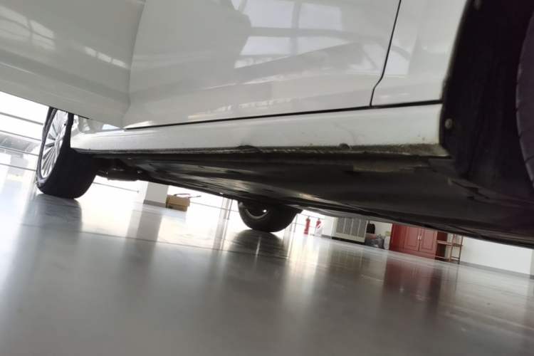 Used Volkswagen Lavida 2019 280TSI DSG Comfort Edition China VI standard Right Side Sill