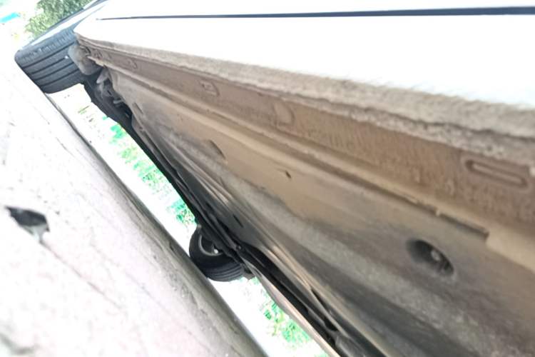 Used Volkswagen Lavida 2019 1.5L Automatic Comfort Edition China VI Standard Right Side Sill